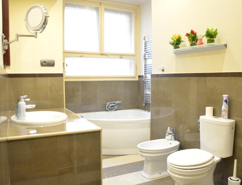 شقة Classic Flat At Basilica بودابست المظهر الخارجي الصورة